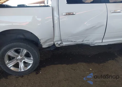 2015 Ram 1500 Lone Star z USA, uszkodzony, nr VIN 1C6RR7LT1FS749521